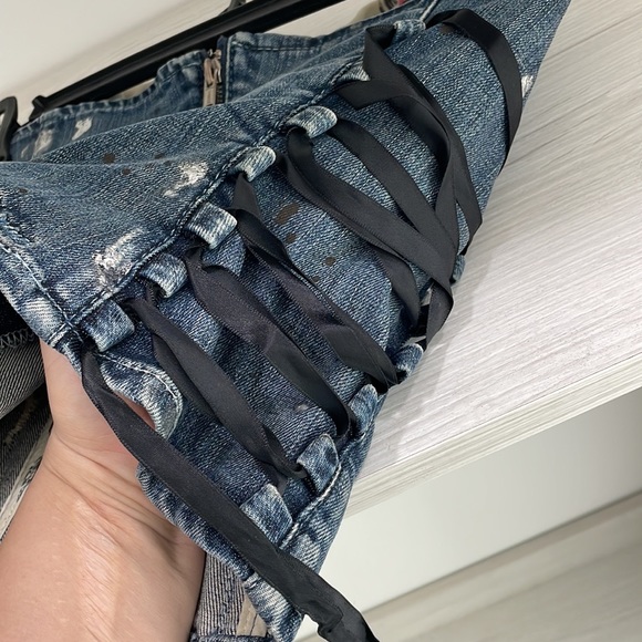 Limited Edition Guess jean distressed strapless top - Picture 3 of 8